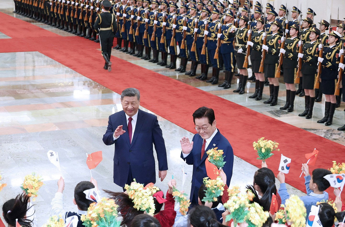 李在明访华!与习近平签署14份谅解备忘录,归还15项中国文化遗产(组图) - 4