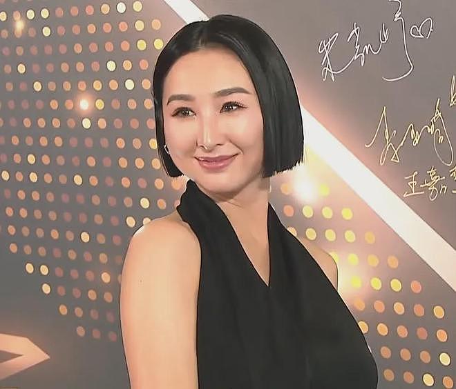 TVB颁奖礼红毯老龄化严重！50岁佘诗曼压轴，黄宗泽老到认不出（组图） - 19