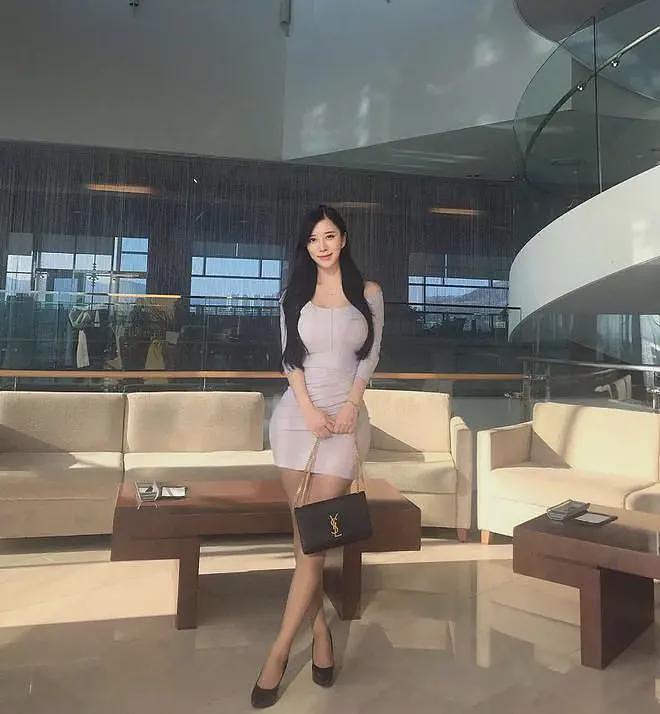 【美女】“美女试睡员”身材太惹火：36E+俏臀，绝杀（组图） - 3