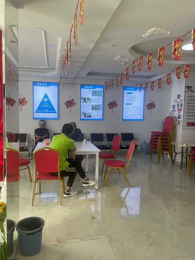 痴迷保健品的老人们,与儿女展开漫长拉锯(组图) - 4