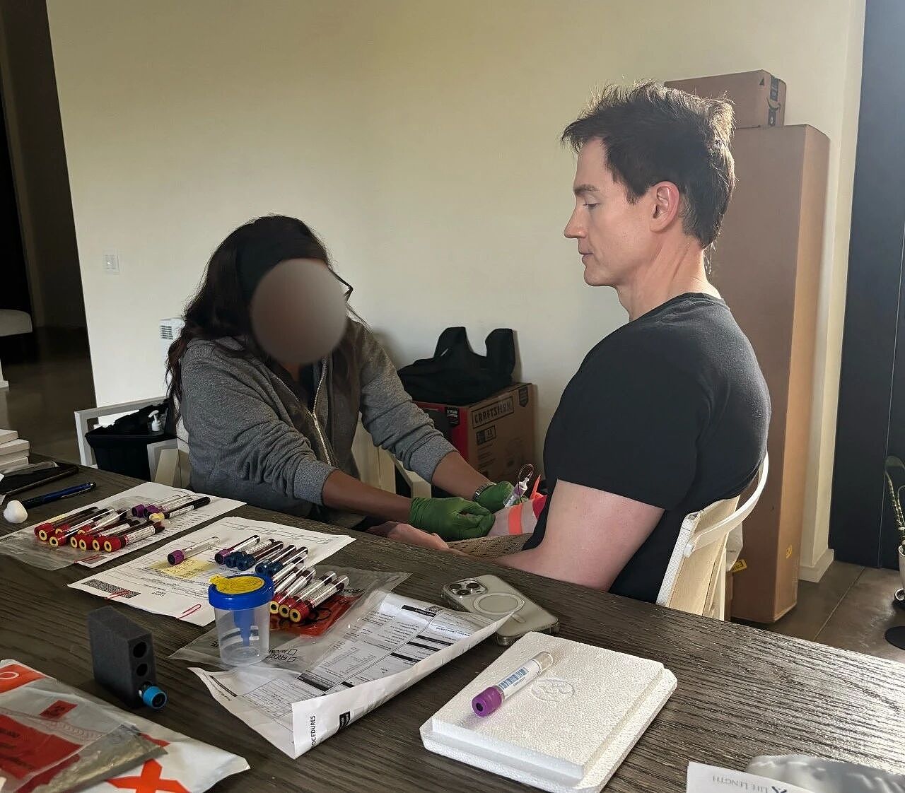 富人“订制婴儿”,打造完美后代:选出最有可能考上常春藤且外貌优越的孩子(组图) - 2