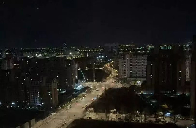 住在云端，困在深谷：买超高楼层的业主进退两难（图） - 7