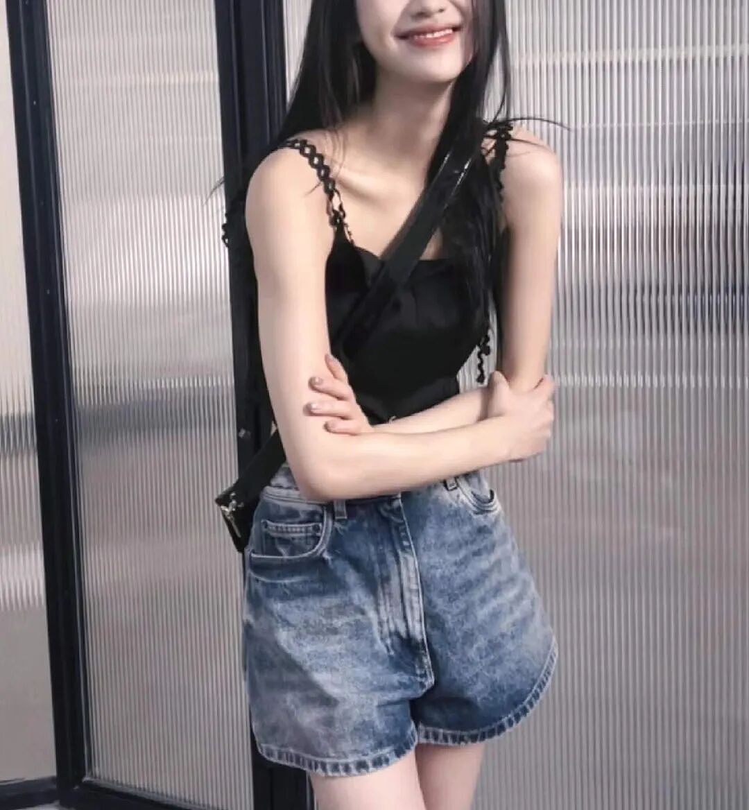 内娱最快“见光死”恋情,被曝劈腿后,女方果断官宣单身(组图) - 8