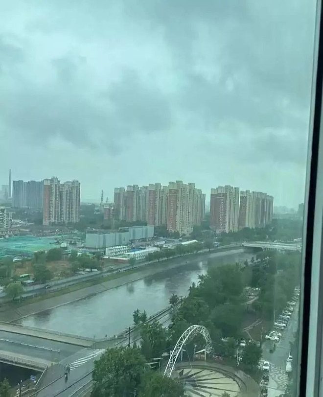 住在云端，困在深谷：买超高楼层的业主进退两难（图） - 3