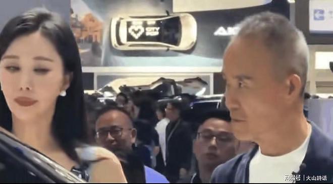 王石与田朴珺视频流出！她没了仰慕和爱意，他的眼睛透出一股寒意（组图） - 3
