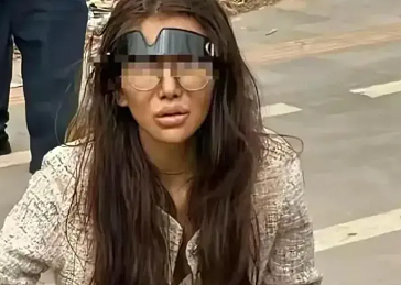 女网红流落柬埔寨，其母：她卧床两月不起，房东说再不接走怕她死了（图） - 1