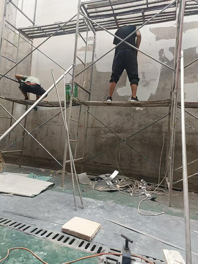 中建三局被指拖欠18名工人41万工资5个月;最新回应:本月就能解决(组图) - 2
