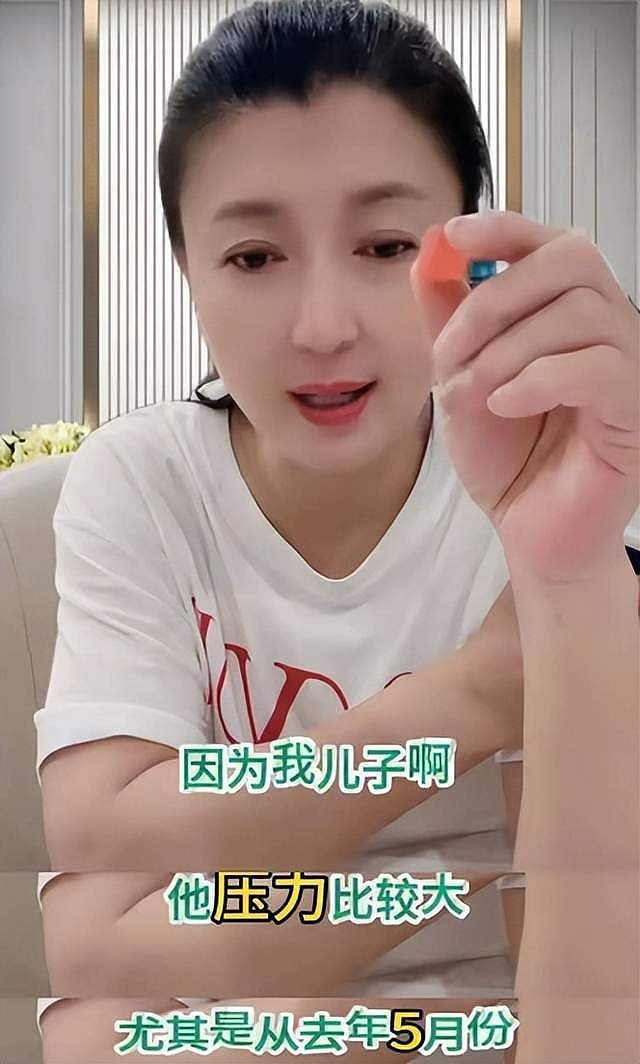 闫学晶儿子可算回应了,酸黄瓜系旧视频,你们冤枉他们了(组图) - 4