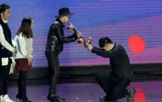 最讨厌的主持人排名:谢娜仅第六,张大大第二,第一无人质疑(组图) - 13
