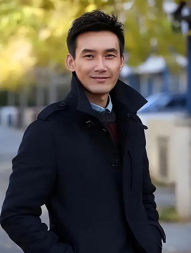 万万没想到,丁克了大半辈子的张铎,如今在46岁活成了人生赢家(组图) - 1