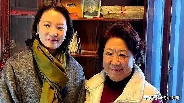 刘芳菲：男友死缓，丈夫入狱，如今又卷入南博风波（组图） - 9