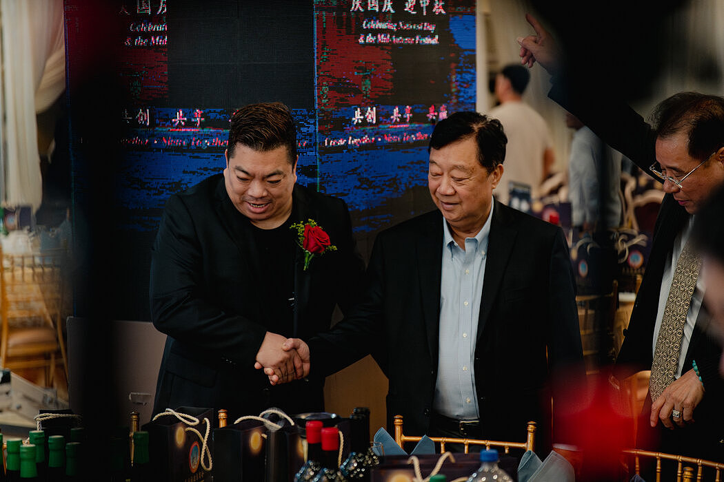 纽时:美国大麻农场背后的纽约华人同乡会“大佬”(组图) - 2