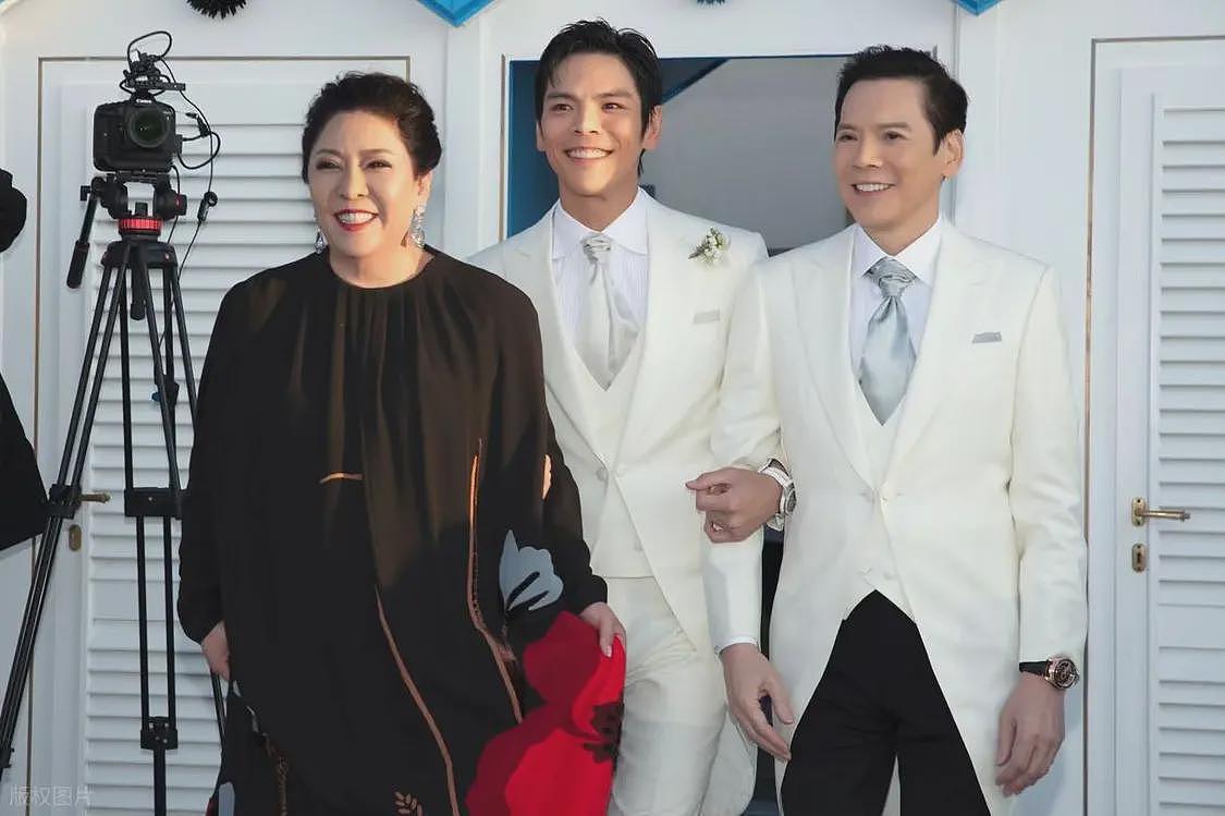 向太首揭前男友身份：是台湾首富之子，送10多套房子求婚，却败给向华强（组图） - 2