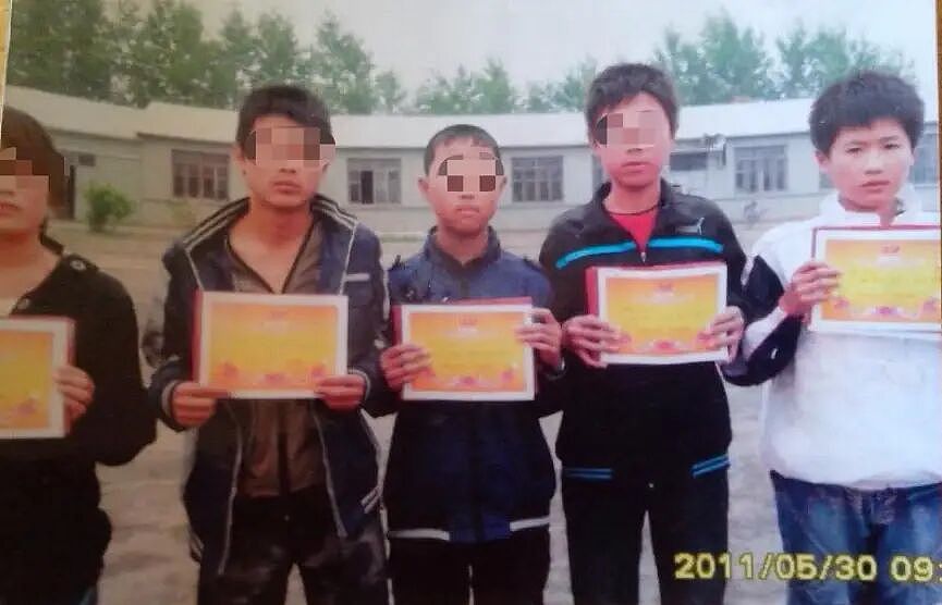从贫困生到985硕士，他还是没当上城里人（组图） - 6