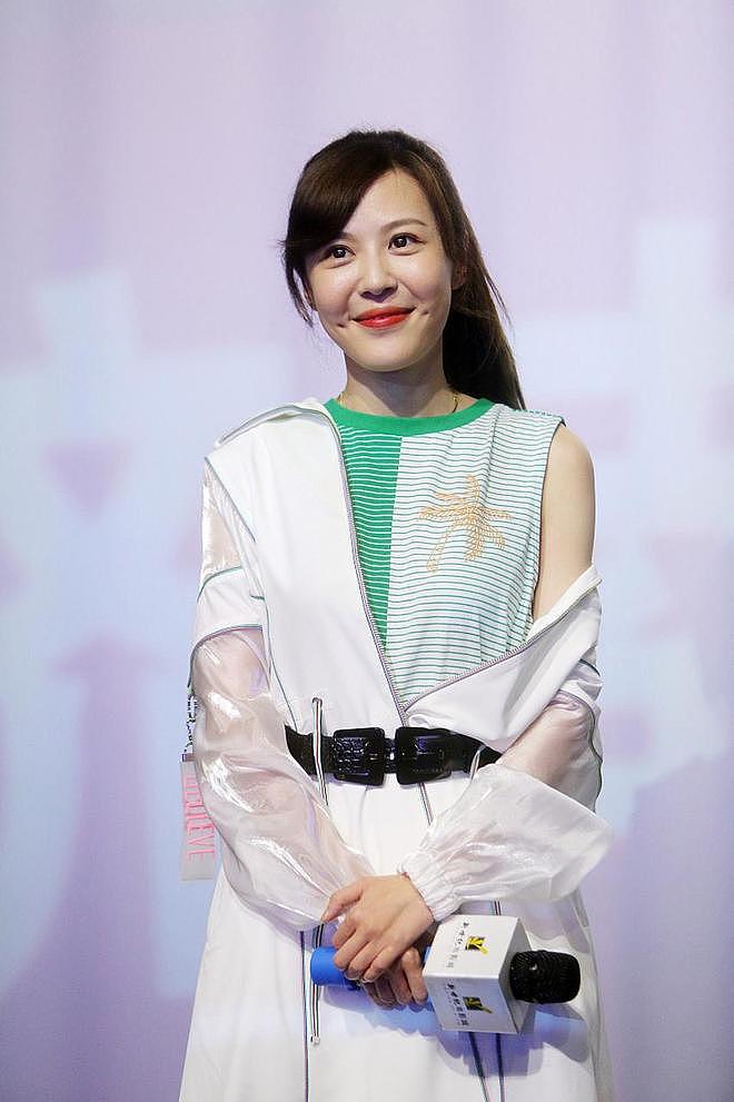 《爱情公寓》陈美嘉饰演者被曝怀孕！本人亲自出面回应，肚子确实变大了，但没情况（组图） - 1