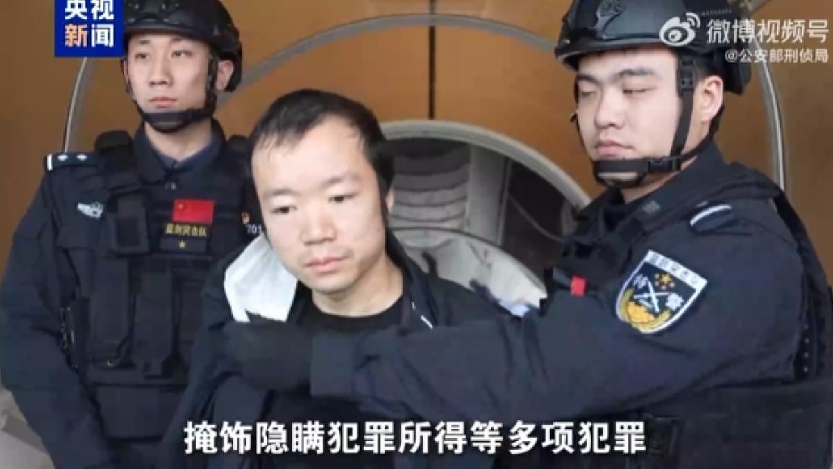 柬埔寨“诈骗头目”陈志引渡回中国，警押下机画面公布（视频/组图） - 1