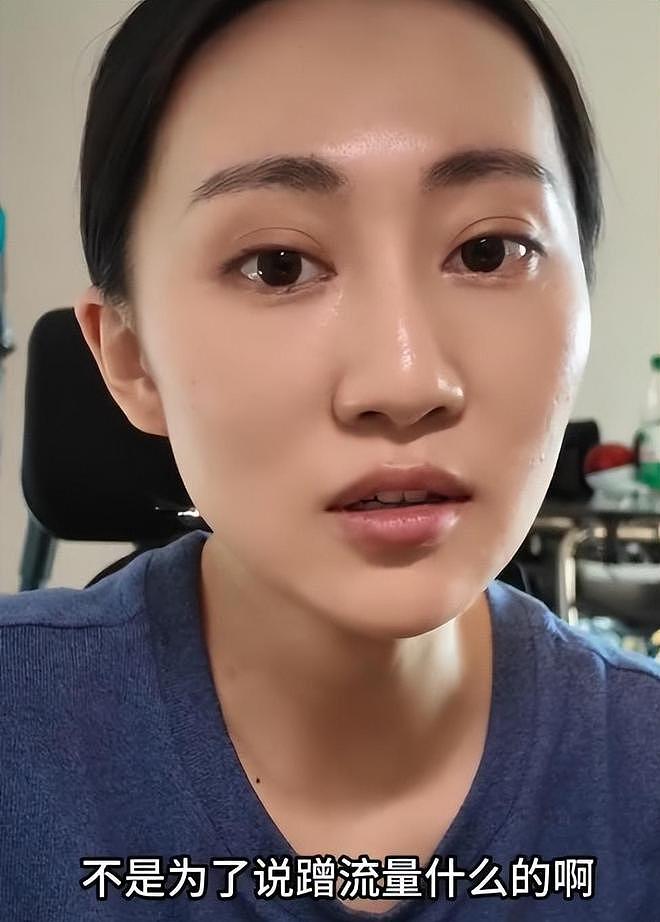 娱乐圈里最不缺的就是“潜规则”,不管男女艺人都逃不过行业枷锁(组图) - 8