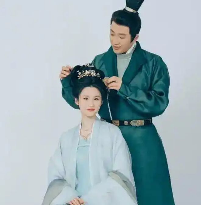 鹿晗，张曼玉，鞠婧祎，于正张慧雯，星妈为番位得罪人，锤爷回复爆料贴（组图） - 8