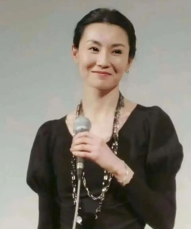 鹿晗，张曼玉，鞠婧祎，于正张慧雯，星妈为番位得罪人，锤爷回复爆料贴（组图） - 2