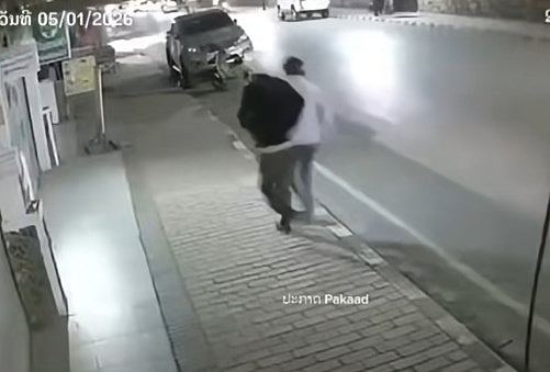 老挝男疑涉纵火烧死中国母女，监控曝其事前曾追赶喊“救命”女子（组图） - 6