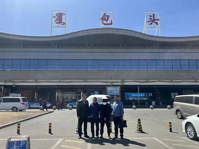 摩的司机遭抢劫死亡全身80处伤,孩子向凶手索赔1000万(组图) - 1
