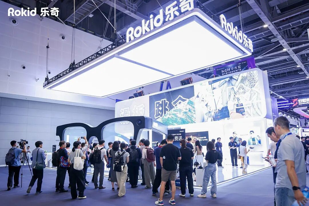 这场万人展会刷爆中美朋友圈，未来十年孩子们出路在哪里就看这个了（组图） - 6