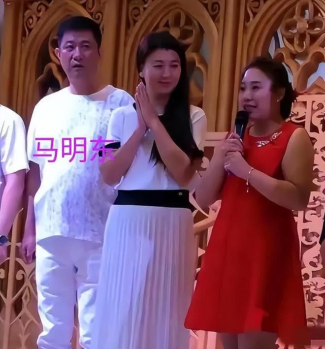闫学晶的2任丈夫：第一任是赵本山好友，第二任是房地产富豪（组图） - 9