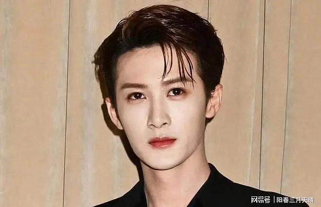 檀健次干什么了?4天两波瓜太抓马!内娱到底咋了(组图) - 4