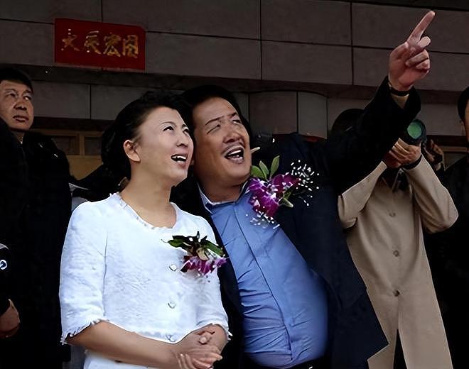 闫学晶的2任丈夫：第一任是赵本山好友，第二任是房地产富豪（组图） - 6