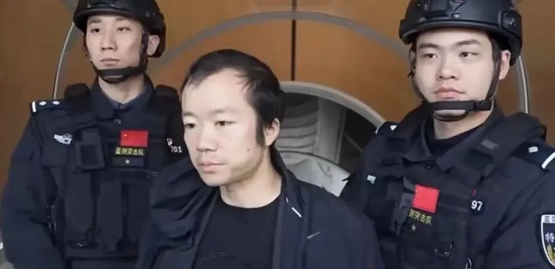 残害无数人！一个渔村辍学少年，如何成了日骗2亿的电诈头子？（组图） - 1