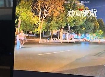 男子为泄愤撞死一家三口含婴儿判死缓!死者母曾言:赔80亿都不要(组图) - 1