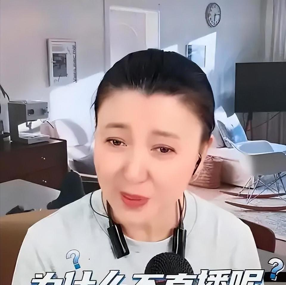 闫学晶惹众怒，明星“哭穷”大赏：最穷时卡里只有100多万（组图） - 7
