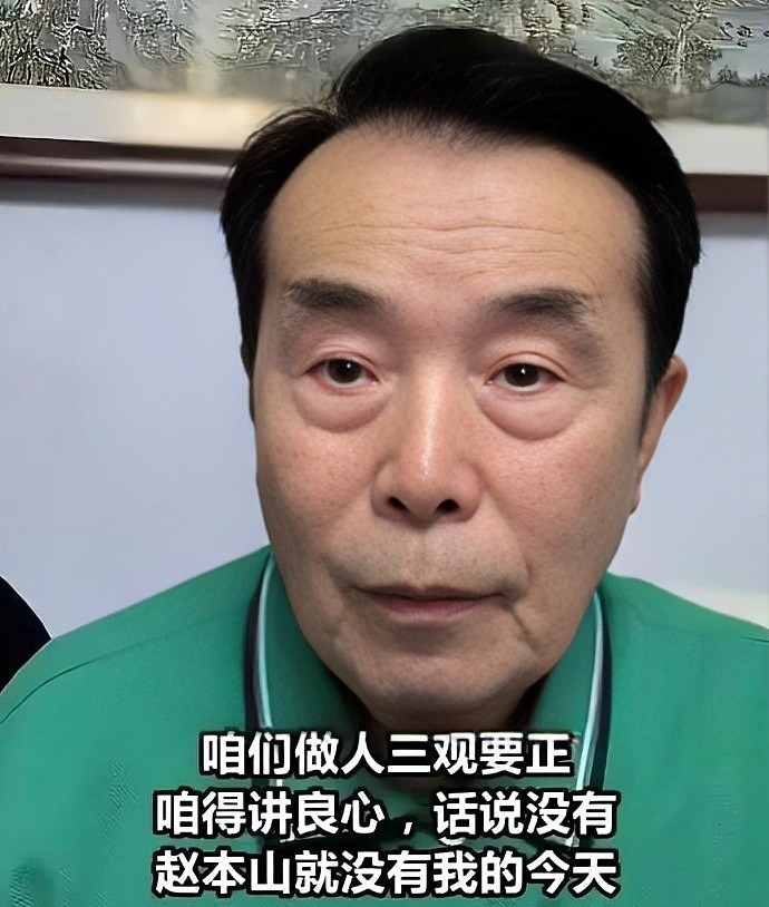 树倒猢狲散!知名女演员哭穷导致代言遭抵制,其儿子发声回应(组图) - 9