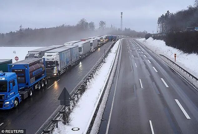 欧洲冻破防了!德国-20℃、法国大停电、英国超市被搬空…雪灾暴击三连(组图) - 8