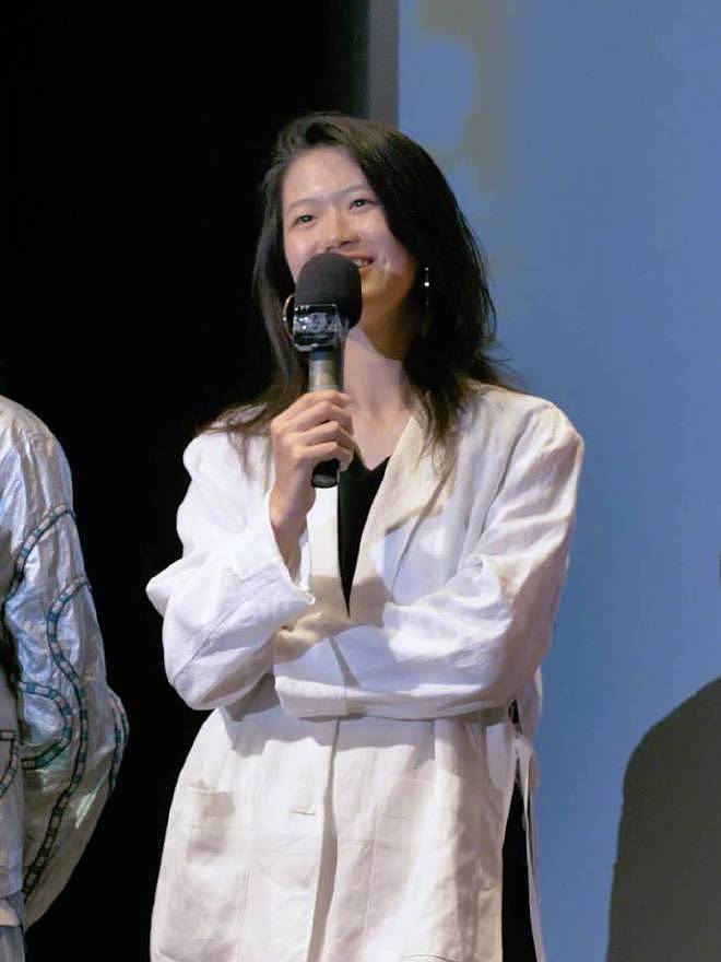 23岁女导演柬埔寨坠亡案新进展：逮捕2名好友，3人最后合影曝光（组图） - 4