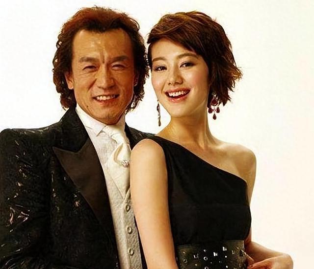 讨好大佬，陪睡上位，遭央视“开除”，她身上的标签哪个才是真的（组图） - 3