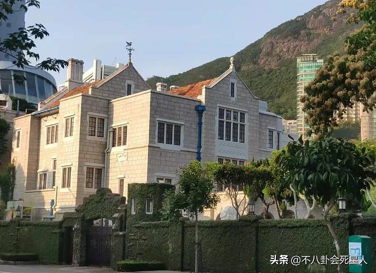 霍启刚公布个人财产引爆热议!35项物业曝光,放租28房成全球包租公(组图) - 9