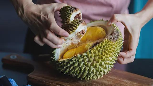 “榴梿界的爱马仕”：抢食中国千亿胃口的奢华水果（组图） - 1