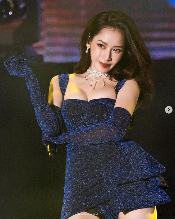 【美女】倪妮的脸,柳岩的胸,关晓彤的腿!这个小姐姐绝了...(组图) - 2