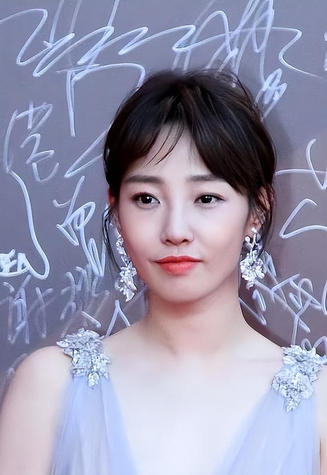 内娱女演员揭露潜规则,陪玩陪睡只为开胃?岳云鹏言论或真实(组图) - 8