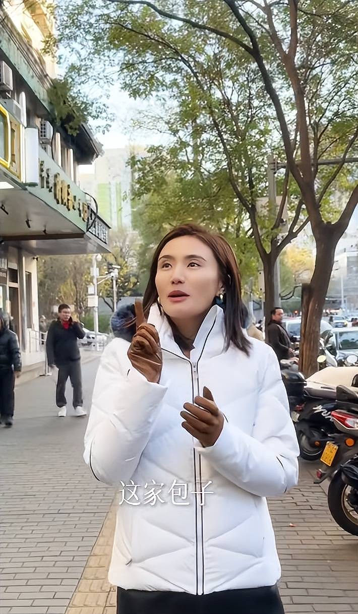 李亚鹏离婚后烦心事一堆:女儿大了管不了,新赛道被指坑蒙拐骗(组图) - 16