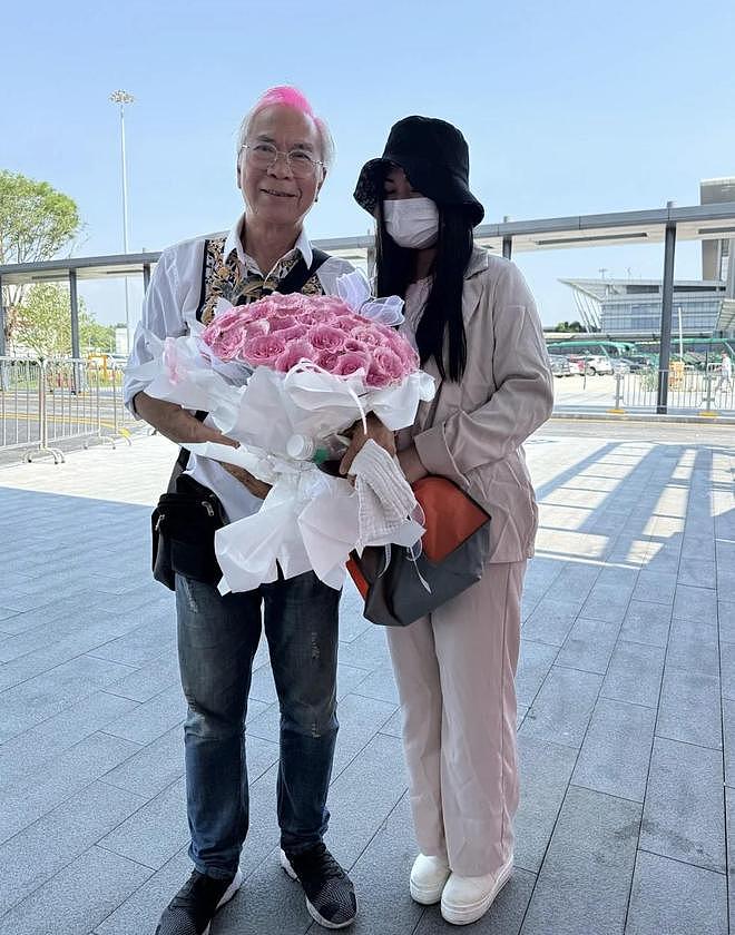 不再隐瞒！与小36岁未婚妻分手12天，75岁港星曝曾和女方一起被捕（组图） - 7