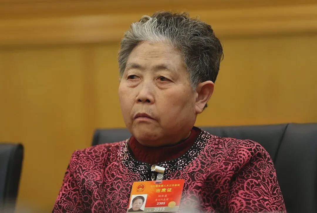 老干妈,出山救子,又赚翻了...(组图) - 6