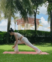 【美女】倪妮的脸,柳岩的胸,关晓彤的腿!这个小姐姐绝了...(组图) - 19