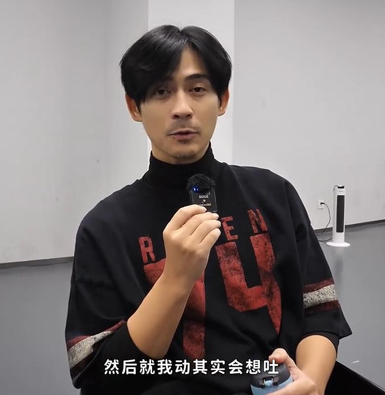 F3+1再唱《流星雨》！周渝民回应无法站立唱歌（组图） - 7