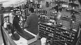美国抢枪店的比抢银行的还多,其中大部分都是被枪店老板打死的(组图) - 2