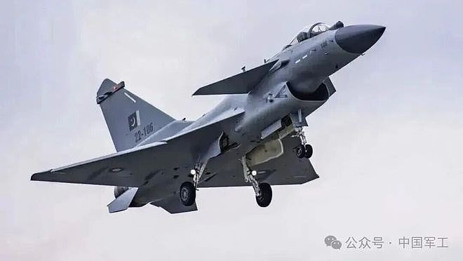 官方披露：去年5月，中国外销型战机歼10CE，在空战中一举击落多架战机，自己无一损失（图） - 1