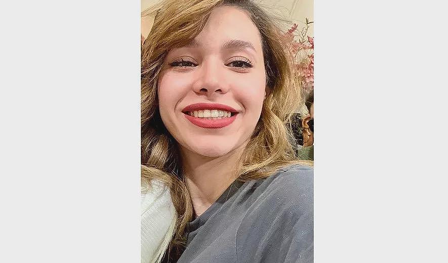 伊朗女生遭行刑式爆头，遗体埋路边，禁家属办葬礼（组图） - 1