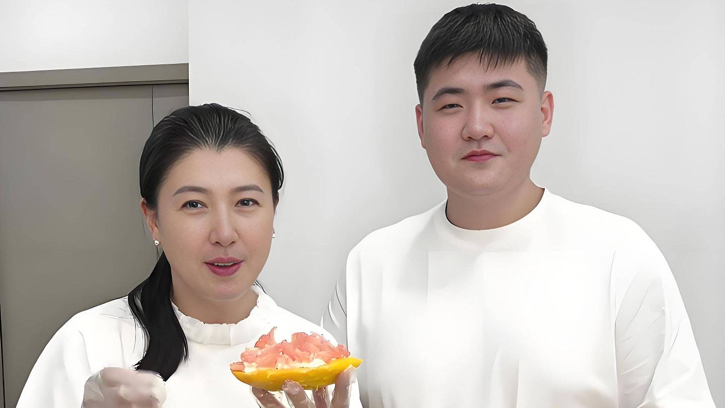 闫学晶儿子被持续举报！疑似侵占名额进入中戏（组图） - 1