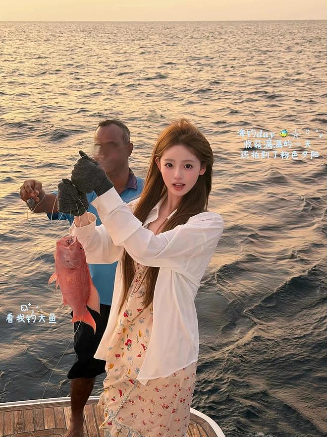 懒懒太累了！硬刚黄一鸣晒3500万海胆，王思聪又带新女伴韩国游玩（组图） - 4